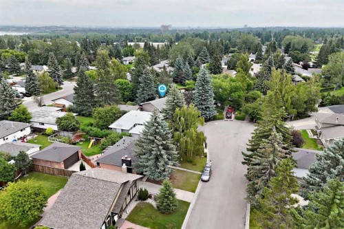 520 Oakwood Place Sw, Calgary, AB 
