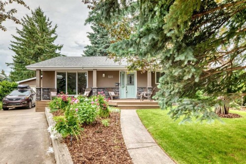 520 Oakwood Place Sw, Calgary, AB 