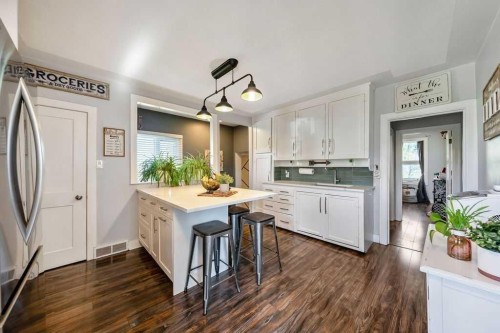101 S Railway Street  Okotoks, AB T1S 1K6