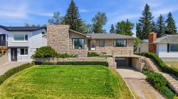 1556 Windsor Street NW Calgary, AB T2W 3X3