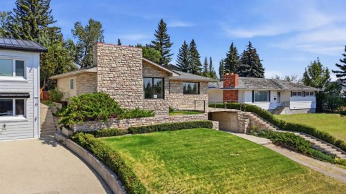 1556 Windsor Street Nw, Calgary, AB - Outdoor