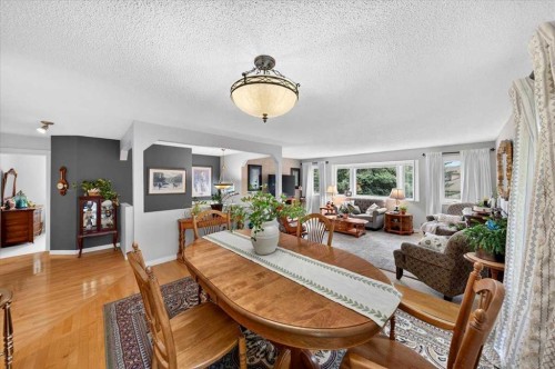 176 Sandpiper Circle Nw, Calgary, AB - Indoor