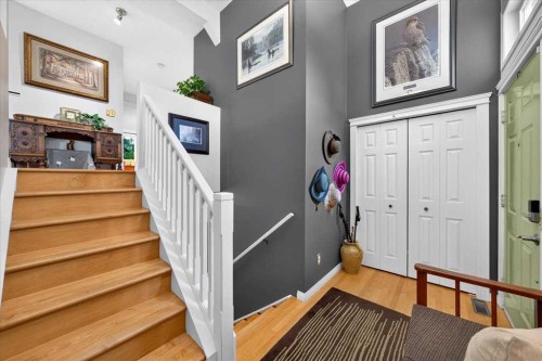 176 Sandpiper Circle Nw, Calgary, AB - Indoor Photo Showing Other Room