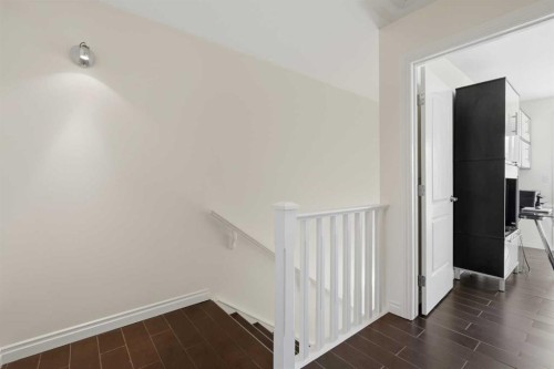 12 Chaparral Ridge Park Se, Calgary, AB - Indoor Photo Showing Other Room