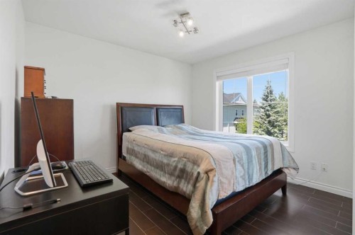 12 Chaparral Ridge Park Se, Calgary, AB - Indoor Photo Showing Bedroom
