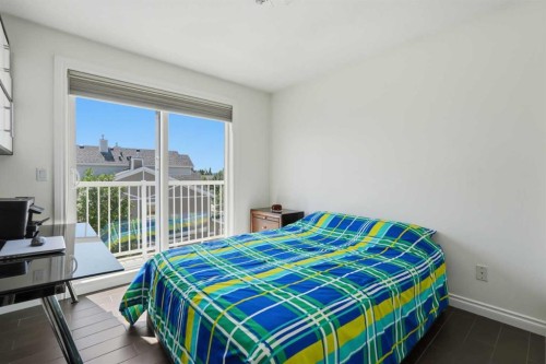 12 Chaparral Ridge Park Se, Calgary, AB - Indoor Photo Showing Bedroom