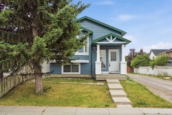 11 Martin Crossing Rise NE Calgary, AB T3J 3N8