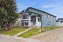 11 Martin Crossing Rise Ne, Calgary, AB  - Outdoor With Facade 