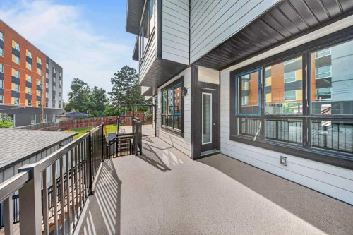 121 42 Avenue Ne, Calgary, AB - Outdoor With Exterior