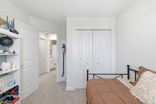 31 Seton Row Se, Calgary, AB - Indoor Photo Showing Bedroom