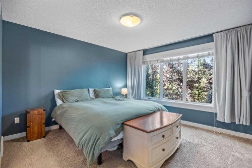 1-4711 17 Avenue Nw, Calgary, AB - Indoor Photo Showing Bedroom