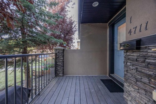 1-4711 17 Avenue Nw, Calgary, AB - Outdoor