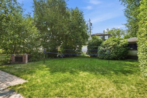 235 32 Avenue Nw, Calgary, AB - Outdoor