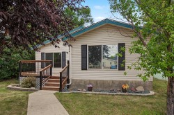 214 7 Street Beiseker, AB T0M 0G0