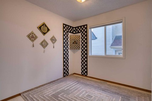 28 Coral Springs Close Ne, Calgary, AB - Indoor Photo Showing Other Room