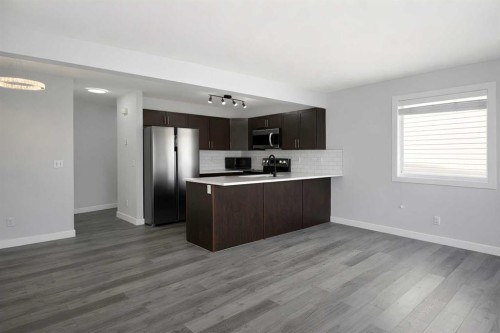 137 Pantego Lane Nw, Calgary, AB - Indoor Photo Showing Kitchen