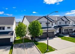 137 Pantego Lane NW Calgary, AB T2K 0T1