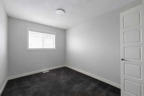 137 Pantego Lane Nw, Calgary, AB - Indoor Photo Showing Other Room