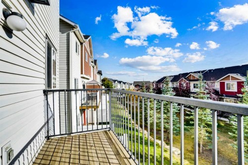137 Pantego Lane Nw, Calgary, AB - Outdoor