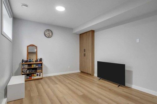 143 Dawson Harbour Hill, Chestermere, AB - Indoor Photo Showing Other Room