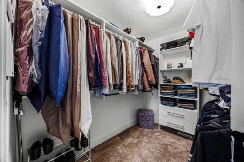 238 Mountainview Drive, Okotoks, AB - Indoor With Storage