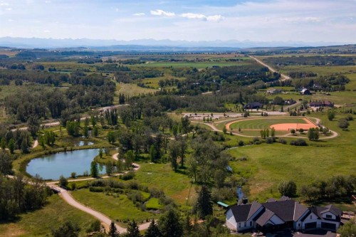 238 Mountainview Drive, Okotoks, AB - Outdoor With View