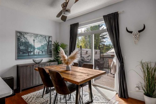 5 Copperpond Link Se, Calgary, AB - Indoor Photo Showing Dining Room