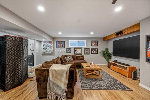 5 Copperpond Link Se, Calgary, AB - Indoor