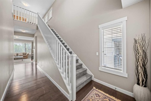 4728 Elgin Avenue Se, Calgary, AB - Indoor Photo Showing Other Room