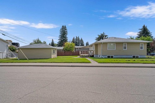 2140 Halifax Crescent Nw, Calgary, AB - Outdoor