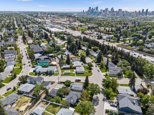2140 Halifax Crescent Nw, Calgary, AB - Outdoor With View