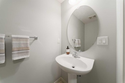 2135-48 Inverness Gate Se, Calgary, AB 