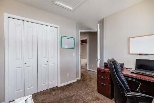 54 Autumn View Se, Calgary, AB - Indoor Photo Showing Office
