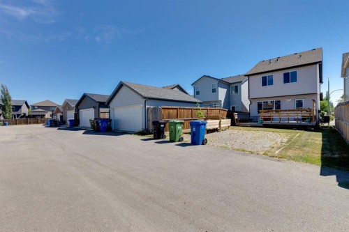 54 Autumn View Se, Calgary, AB - Outdoor
