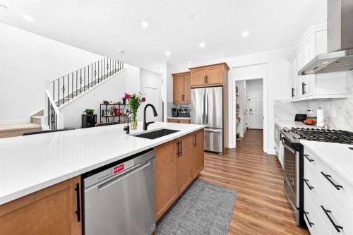 142 Lucas Terrace Nw, Calgary, AB - Indoor Photo Showing Kitchen With Stainless Steel Kitchen With Upgraded Kitchen