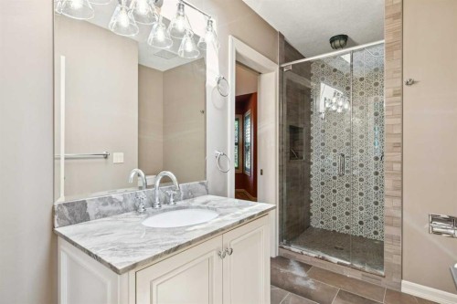 117 Patton Place Sw, Calgary, AB 