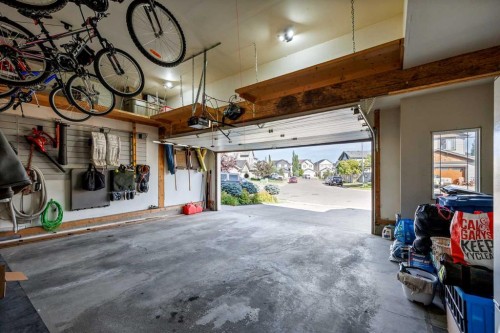 58 Copperstone Close Se, Calgary, AB - Indoor