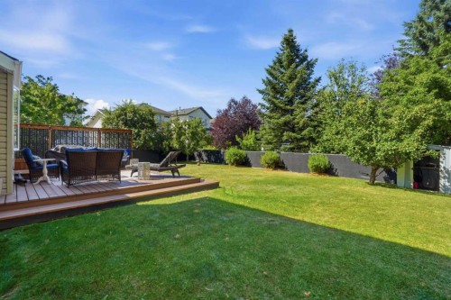 123 Schubert Hill Nw, Calgary, AB - Outdoor With Deck Patio Veranda