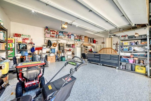109 Waters Edge Drive, Heritage Pointe, AB - Indoor