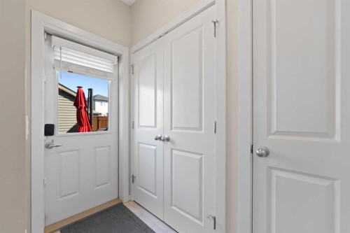 79 Legacy Glen Row Se, Calgary, AB - Indoor Photo Showing Other Room
