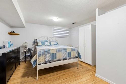 5635 Travis Crescent Ne, Calgary, AB 