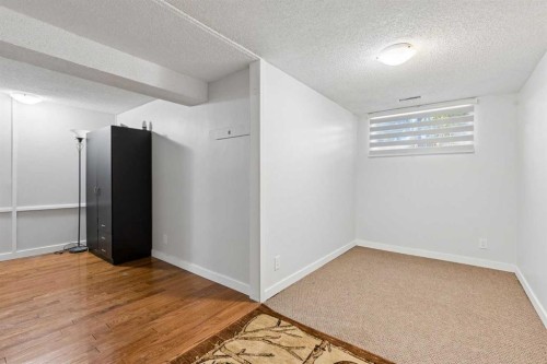 5635 Travis Crescent Ne, Calgary, AB 