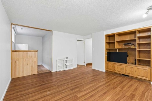 5635 Travis Crescent Ne, Calgary, AB 