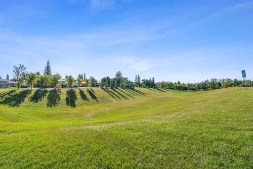 5635 Travis Crescent Ne, Calgary, AB 