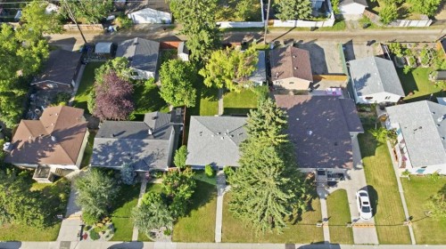 8335 34 Avenue Nw, Calgary, AB - Outdoor With View