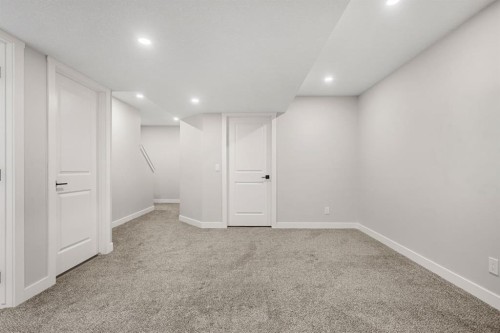 102 Midgrove Sw, Airdrie, AB - Indoor