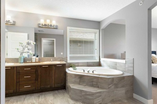 78 Muirfield Boulevard, Lyalta, AB 