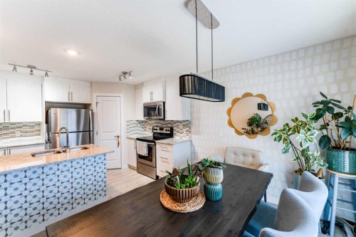 416 Sage Hill Grove Nw, Calgary, AB - Indoor Photo Showing Kitchen With Upgraded Kitchen