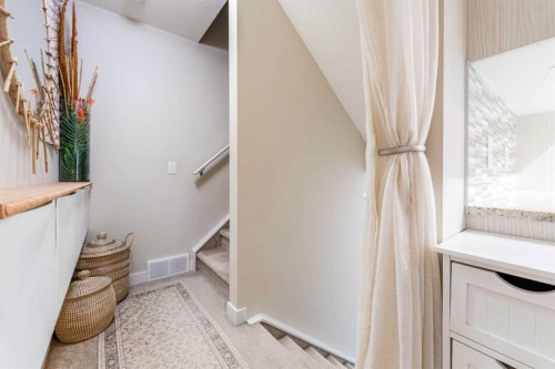 416 Sage Hill Grove Nw, Calgary, AB - Indoor Photo Showing Other Room