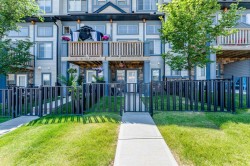 416 Sage Hill Grove NW Calgary, AB T3R 0Z8